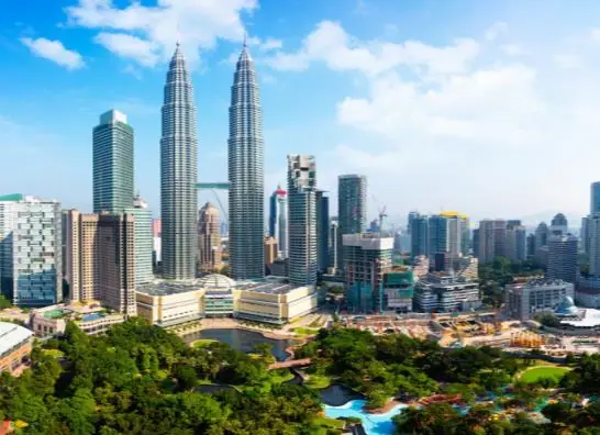 Singapur, Kuala Lumpur & Bali- Templos y Rascacielos