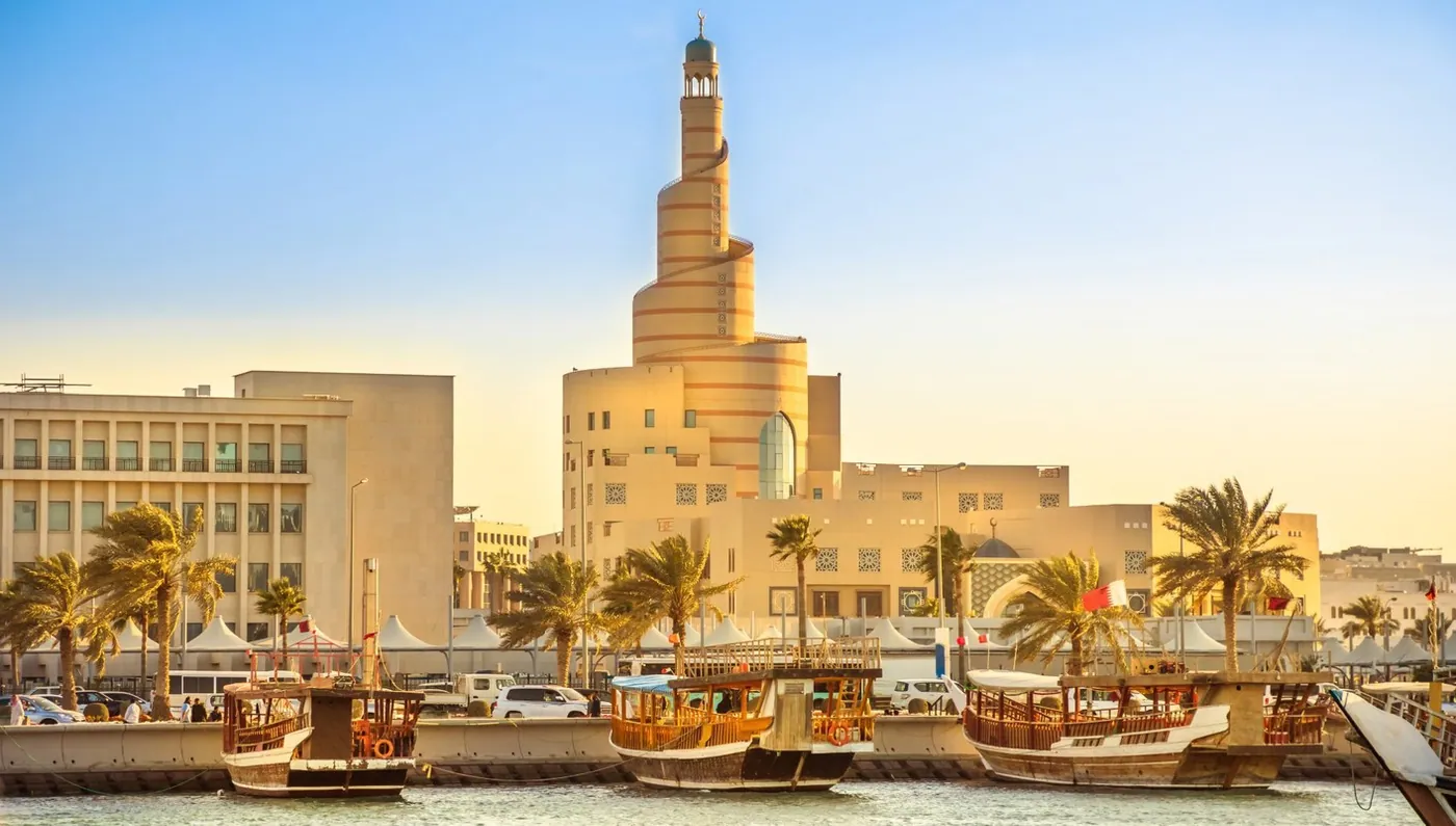 Magia del Desierto : Qatar y Dubái