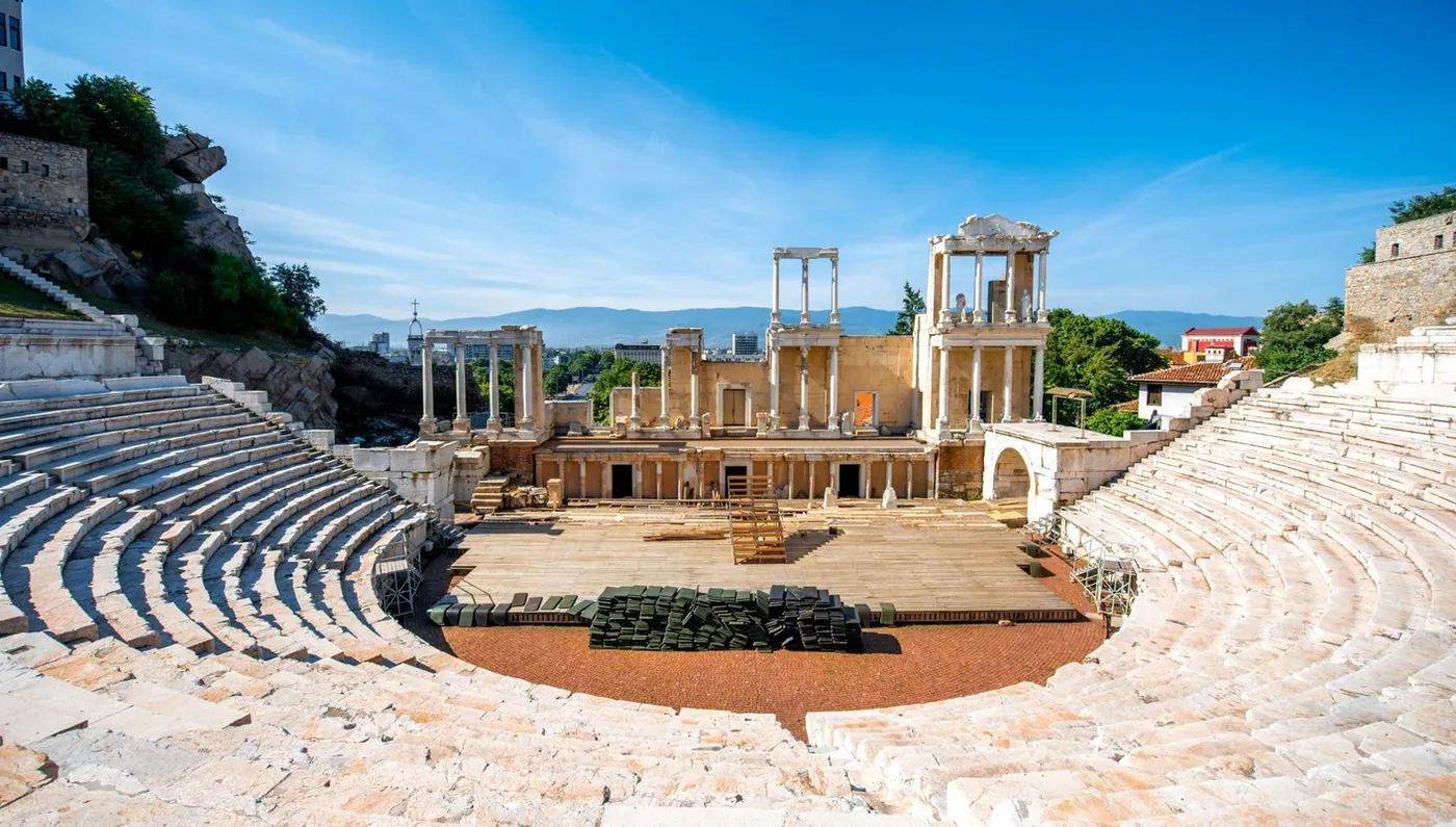 De Atenas a Bucarest