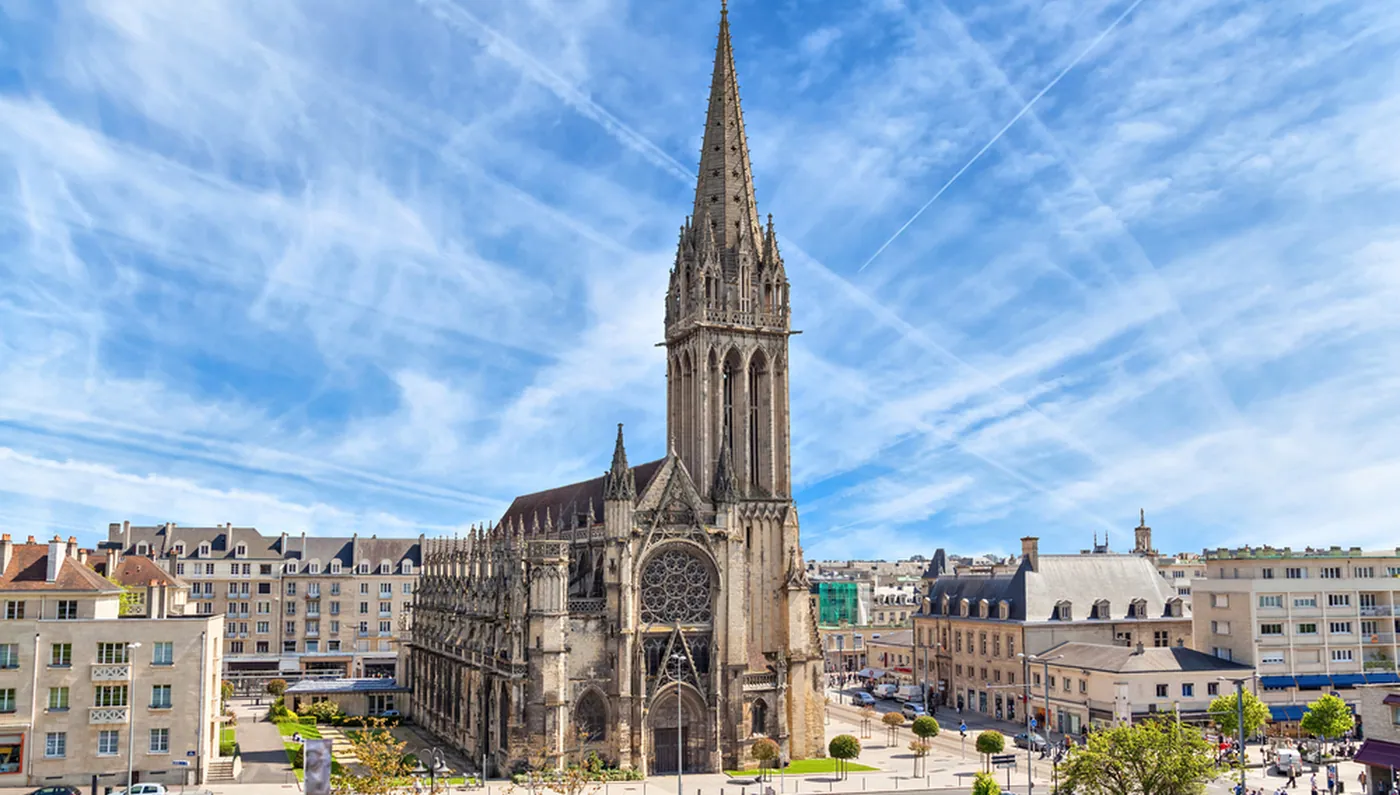 Mont Saint Michel y Castillos del Loira con París - imagen 0