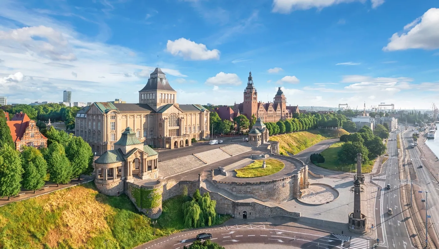 Fiordos Legendarios y Norte de Polonia - imagen 0