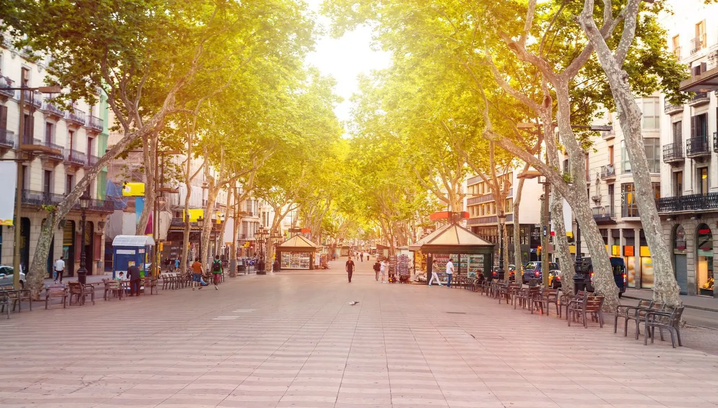 Gran Tour Marruecos y Península Ibérica Fin Barcelona (sin Alhambra)