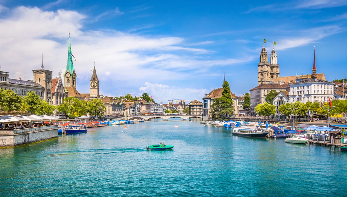 Barcelona, Suiza y París con Ámsterdam