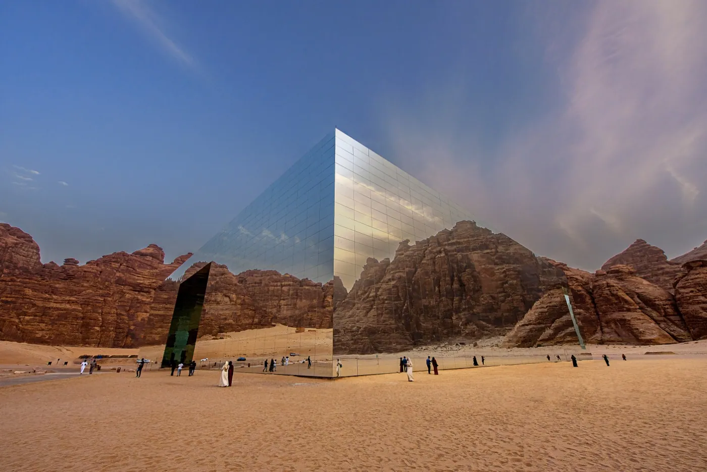Explora Egipto, al Ula y Riad:tradición y Futuro