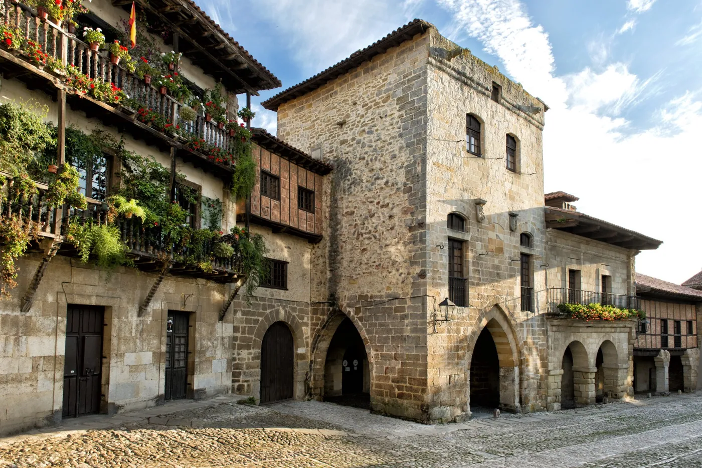 Asturias y Cantabria con Madrid - imagen 0