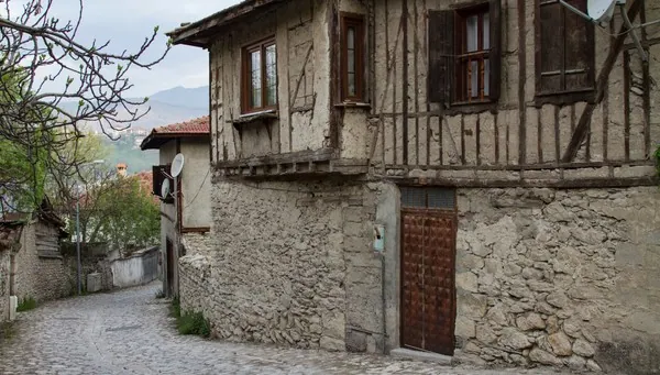 Sab.